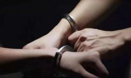 娱乐吃瓜酱戴上了手铐,揭秘幕后真相