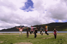 娱乐吃瓜酱西藏,娱乐吃瓜酱带你领略神秘高原魅力